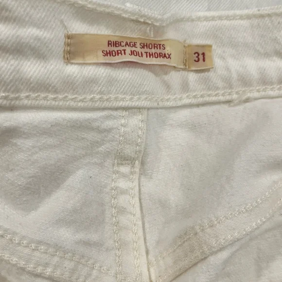 Levi's Ribcage White Denim Frayed Cutoff Distressed High Waist 3 inch Shorts 31 - Picture 7 of 7